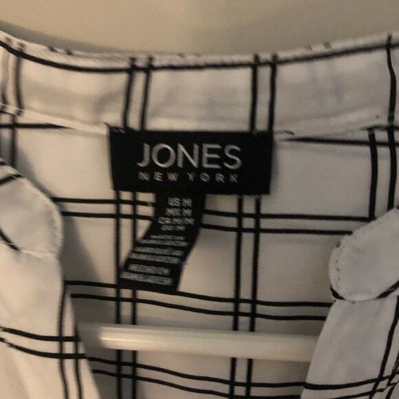 Jones NY shirt  - Picture 3 of 3